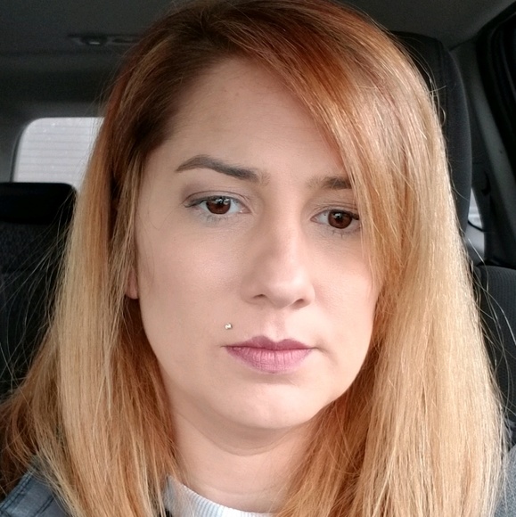 Meet your Posher, Amy - Picture 1 of 1